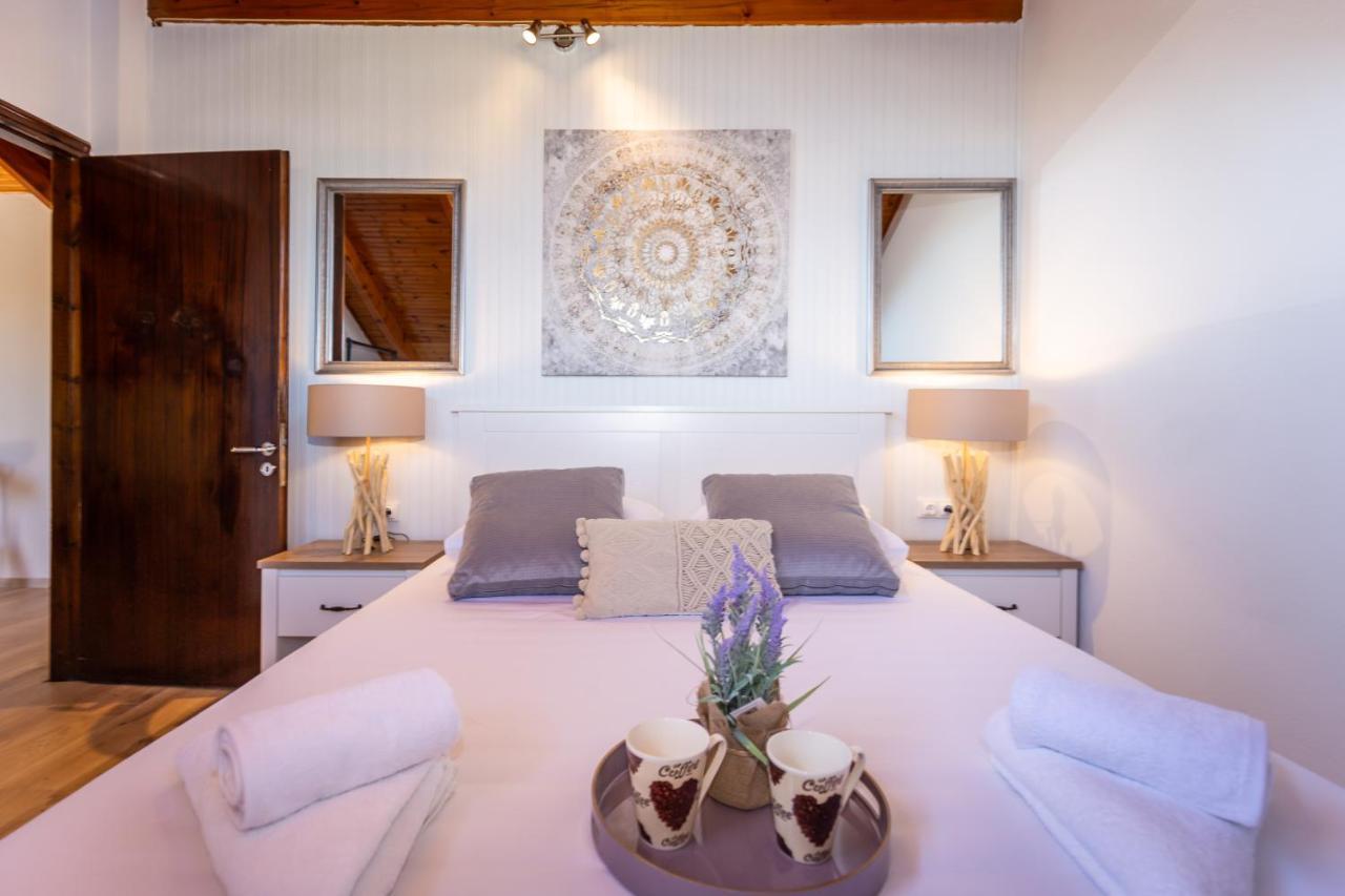 Ionian Suites Achílleion Exterior foto
